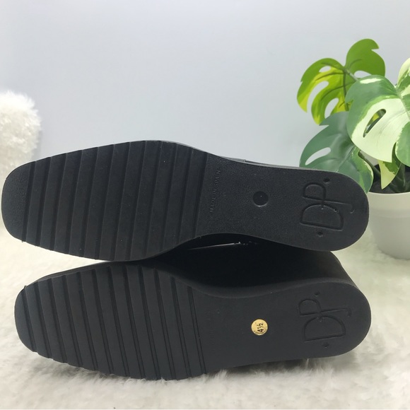 Donald J Plainer womens Isadora black wedge boots size 4.5 - Picture 7 of 13